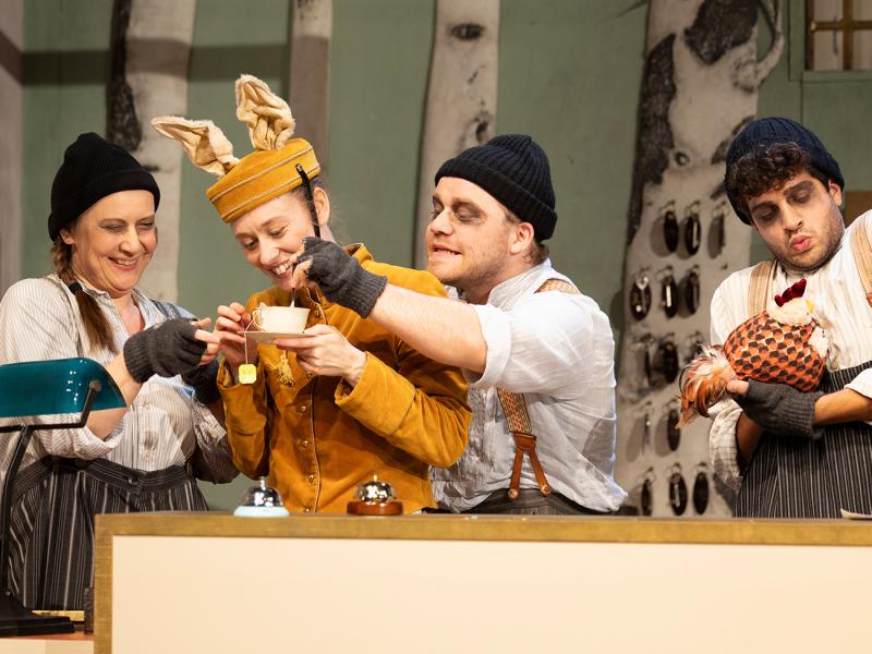 Tiere im Hotel / Sinje Hasheider