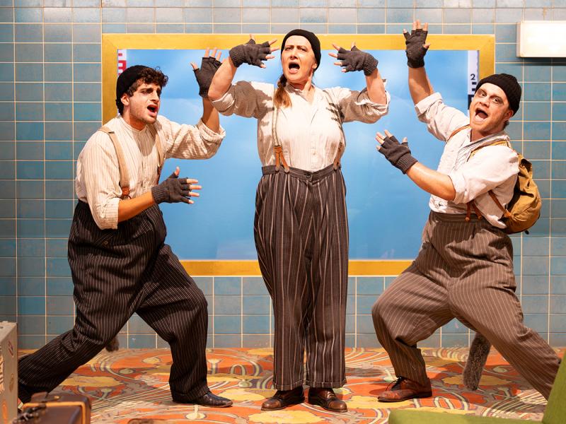 Tiere im Hotel / Sinje Hasheider