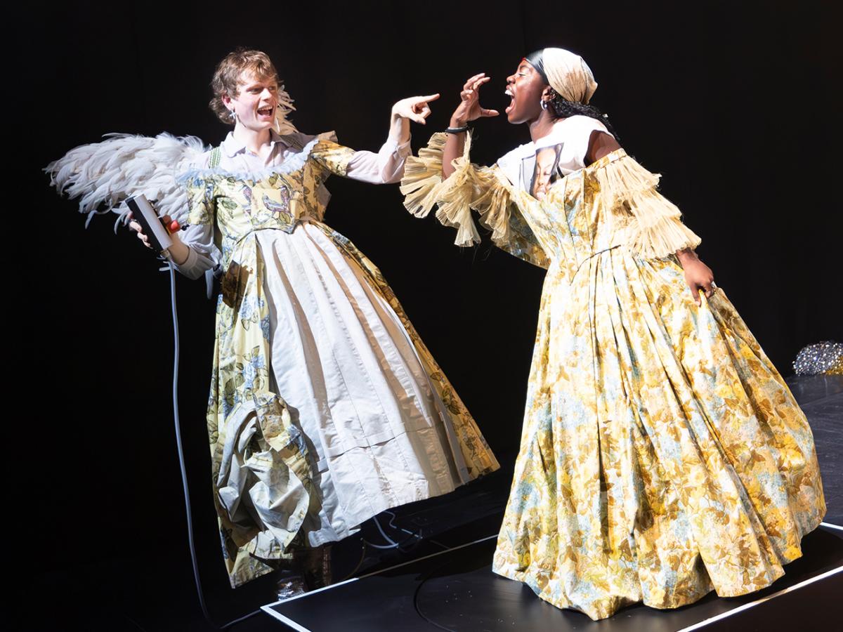 Im Spiegelsaal / Sinje Hasheider